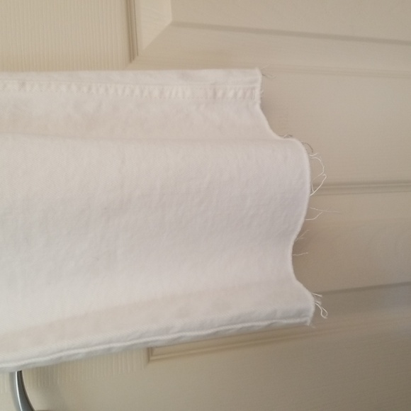 Old Navy 18 High Rise Jeans - Picture 11 of 12